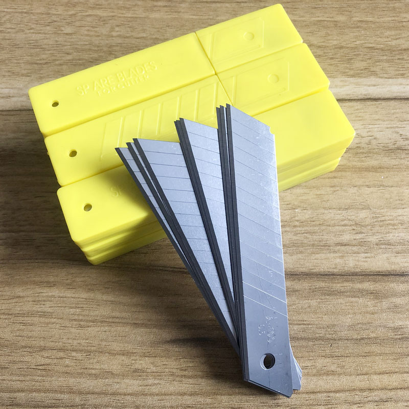 Cutting velvet spray blade is fully insulated, sharp and durable