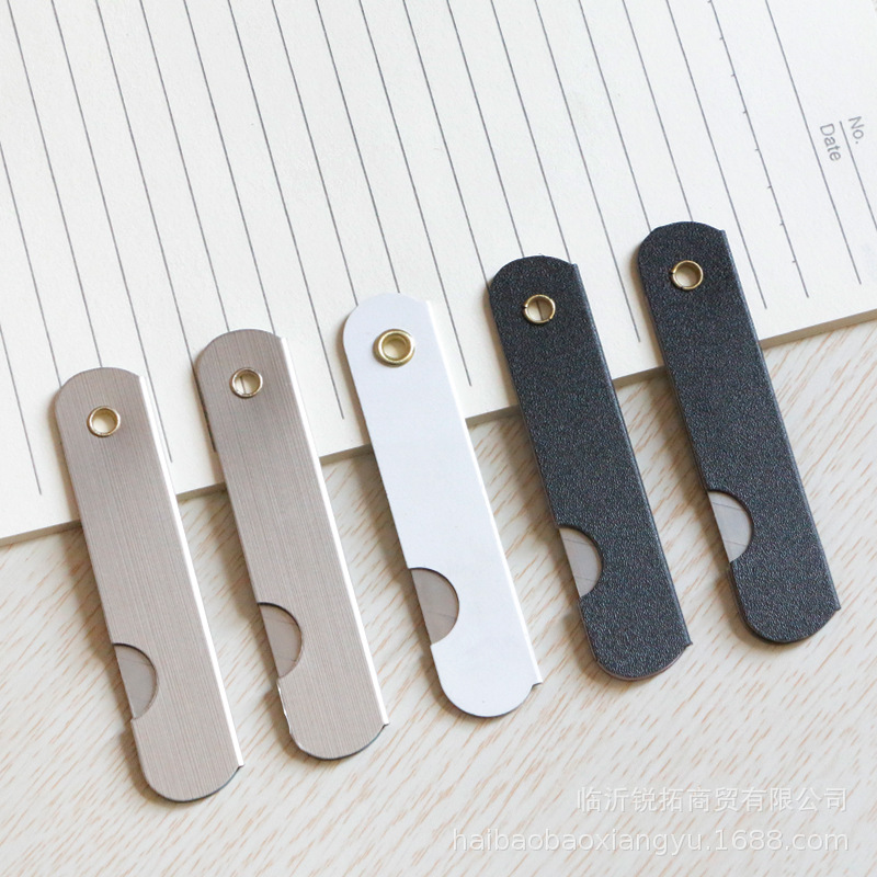 Large utility knife blade Paper cutter knife Coated with rubber Heavy duty wallpaper knife Tool knife for unwrapping express packages