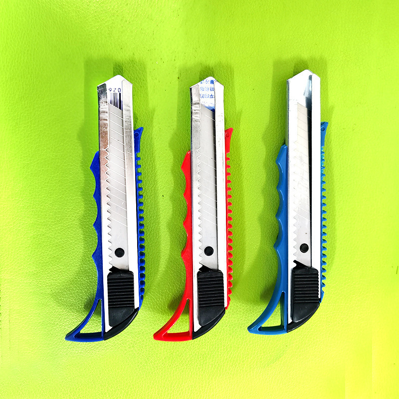 Large utility knife